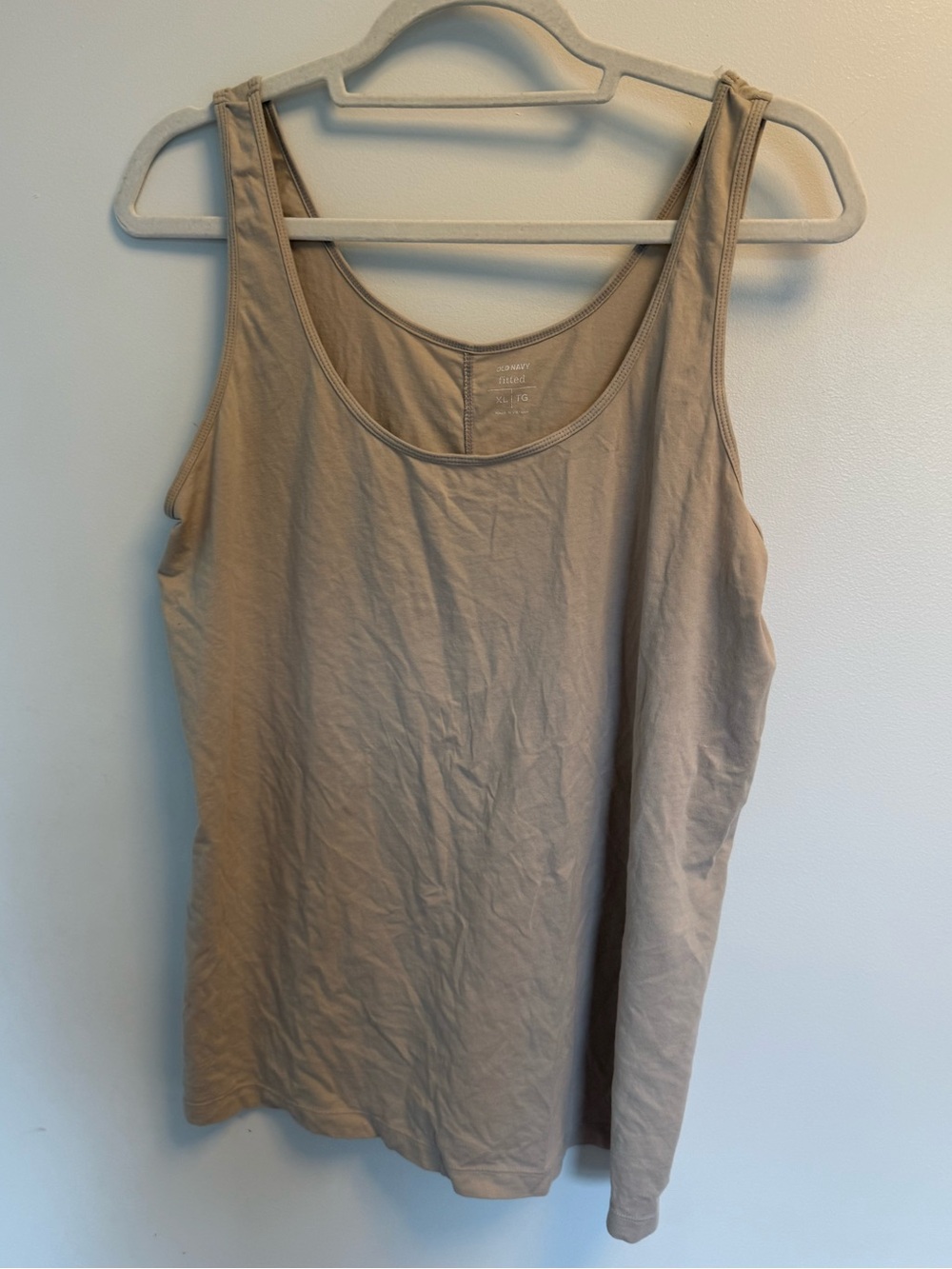 Old Navy Fitted Tank Top XL